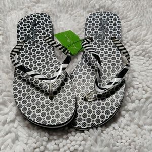 Vera Bradley flip flops